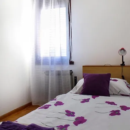 With Wifi - 15956 Split